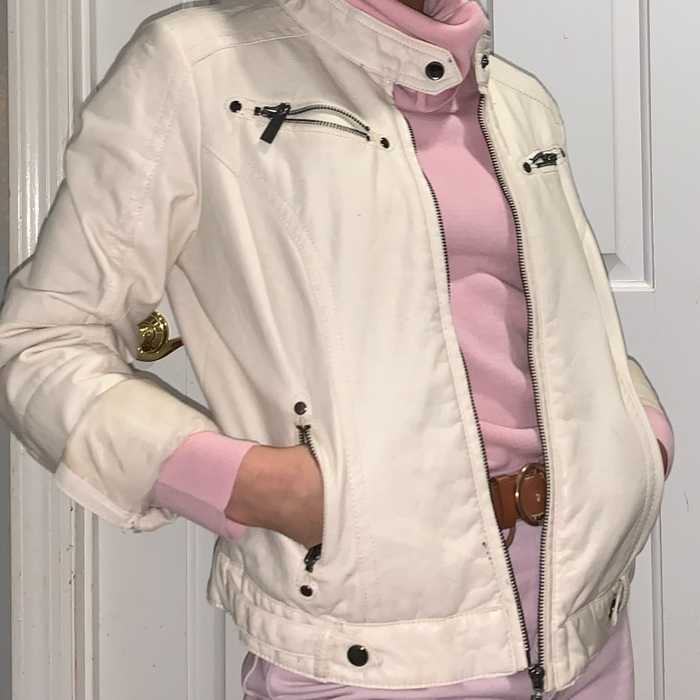 WHITE FAUX LEATHER JACKET